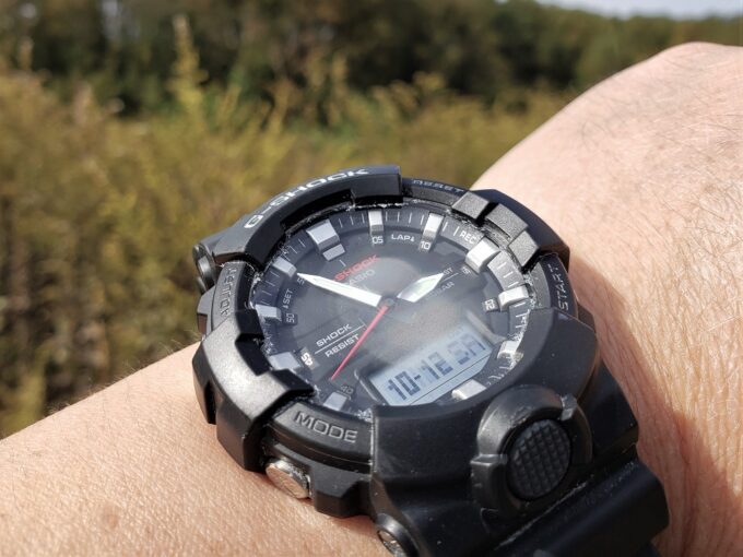 Tuy có khả năng chống nước khủng, đồng hồ G-Shock vẫn có thể bị hấp hơi nước